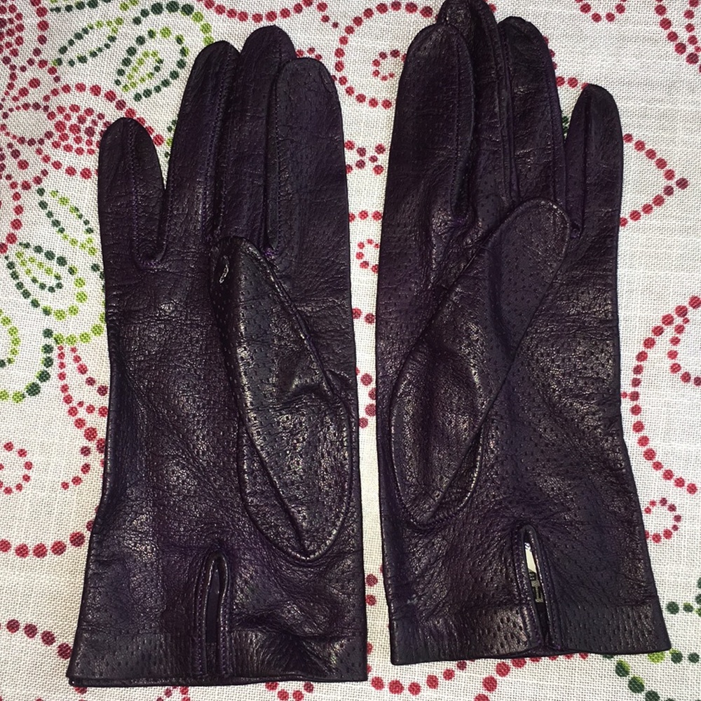Italian Leather Gloves Eggplant color 61/2